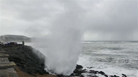 KING TIDES - OREGON COAST 1/11/2020 - DEVILS PUNCHBOWL DEPOE BAY - YouTube