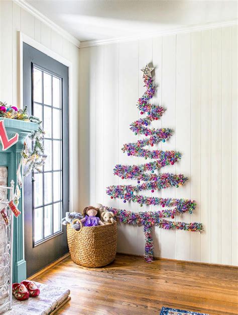 10 Clever Christmas Tree Ideas for Small Spaces