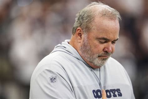 Cowboys Coach Mike McCarthy Reportedly Out Of Surgery - The Spun