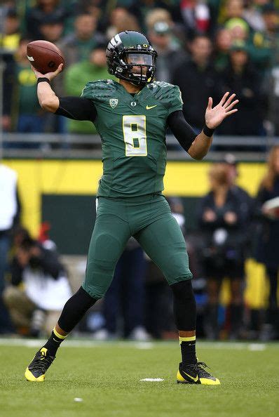 Captivating moments of Marcus Mariota in UCLA vs. Oregon game