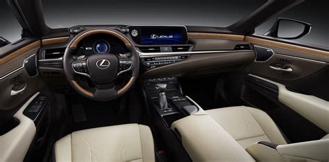 全新 Lexus ES 北京车展亮相，E-Class与5系列的新对手 2019 Lexus ES 300h 22 - Paul Tan 汽车资讯网