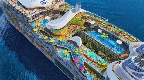 Royal Caribbean's 'Icon of the Seas' ship sold out 1st voyage in 24 hours: report | Fox Business