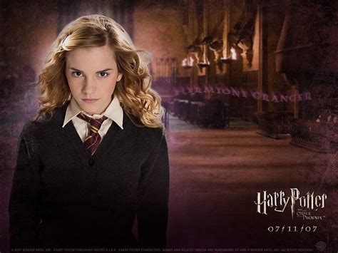 Emma Watson Tweets Her Reunion With Hermione Granger | Harry potter ...