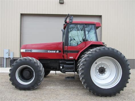 Case IH 8910: Specs, Engine, Transmission, Dimensions