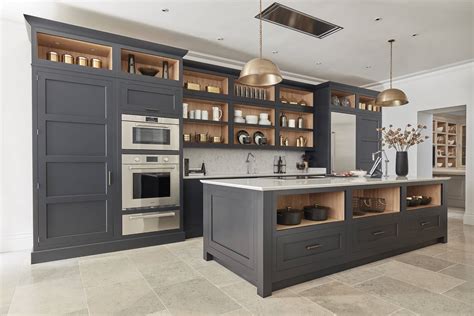 Dark Grey Shaker Style Kitchen | Tom Howley