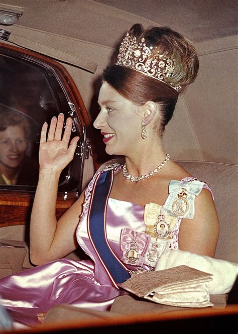 The 75 Most Iconic Fashion Princess Margaret Moments | Princess ...