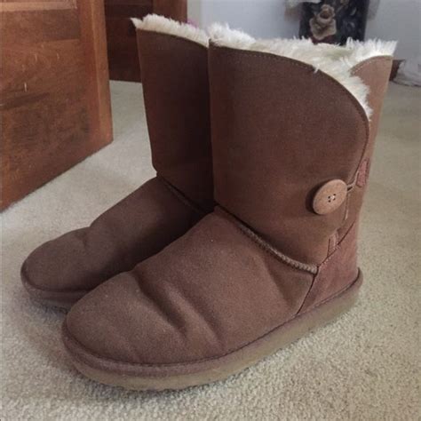 FAKE UGG BOOTS | Ugg boots, Boots, Uggs