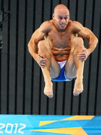 Olympic divers' funny faces - Photo 23 - Pictures - CBS News