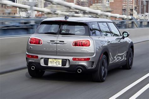 2017 Mini Countryman vs. 2017 Mini Clubman: What's the Difference ...