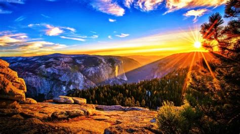 Sunrise In The Mountains Free Stock Photo - Public Domain Pictures