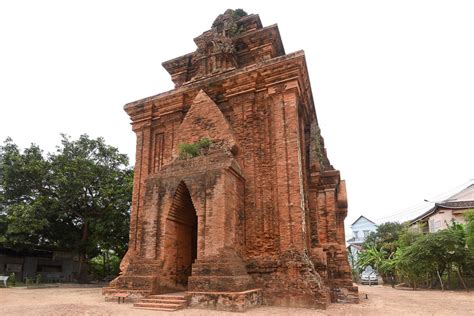 Binh Dinh Province, Vietnam: Traditional and Historical Architecture