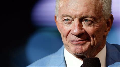 Cowboys owner Jerry Jones announced as Hall of Fame inductee | wfaa.com