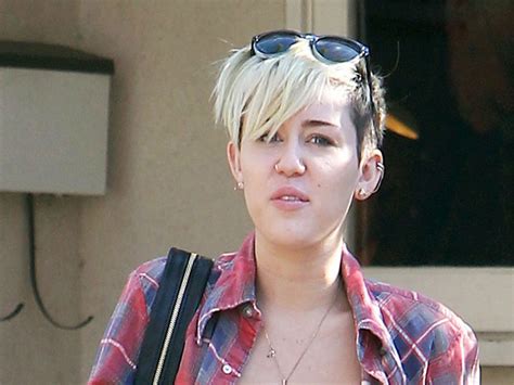 Miley Cyrus Without Makeup | Saubhaya Makeup