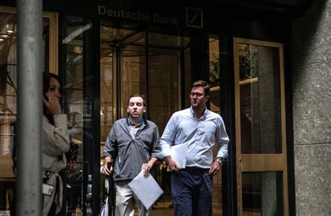 Deutsche Bank Layoffs Begin as Workers Feel Turnaround Plan’s Impact ...