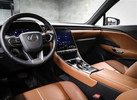 Nuova Lexus LBX: caratteristiche, design e tutto ciò che dovreste sapere