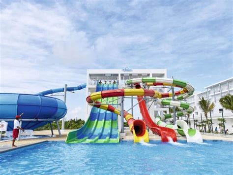 13 Best Cancun Resorts With Water Park: Avoid Tourist Traps - Tomplanmytrip: Colombia & Mexico