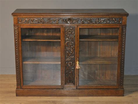 ATTRACTIVE ANTIQUE VICTORIAN Carved Oak Floor Bookcase Cabinet With Glazed Doors £325.00 ...