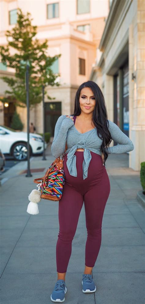 Stylish Maternity Gym Leggings for Active Moms-to-Be