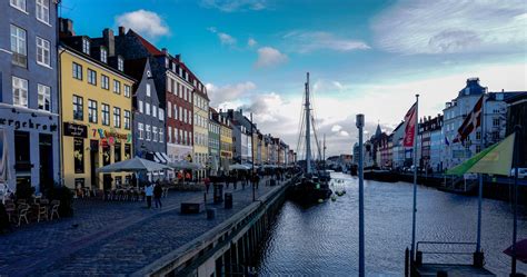 Nyhavn by gerritjuba on DeviantArt