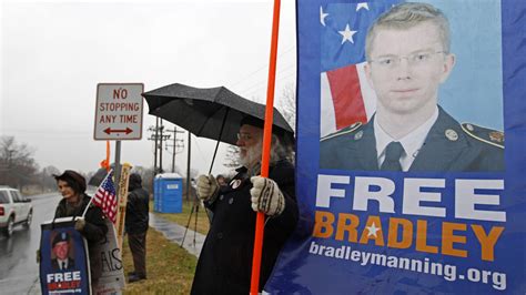 Wikileaks: Bradley Manning pleads guilty to lesser charges – Channel 4 News