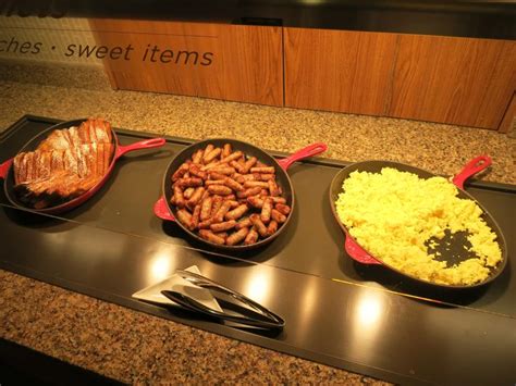 Hyatt Place's New Breakfast Policy Is Now in Effect: Here's How to Keep Eating for Free ...