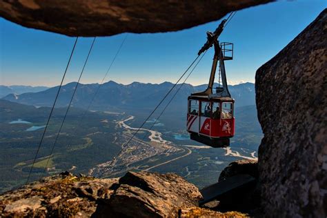 The 20 Best Adventures in Jasper National Park