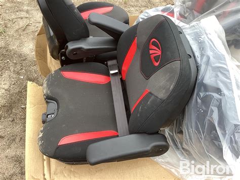 Mahindra Tractor Seats BigIron Auctions