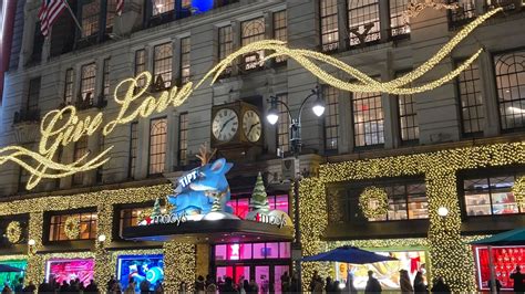 NYC Macy's 34th Street - Herald Square Holiday Windows 2023 - YouTube