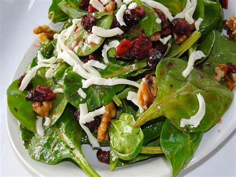 Simple Cranberry Spinach Salad Recipe