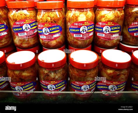 Kimchi jars hi-res stock photography and images - Alamy