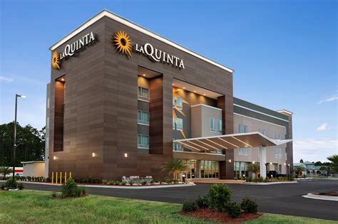 LA QUINTA INN & SUITES BY WYNDHAM BRUNSWICK/GOLDEN ISLES - Updated 2024 ...