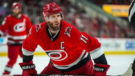 Hurricanes sign four-year deal with captain Jordan Staal - Trending News