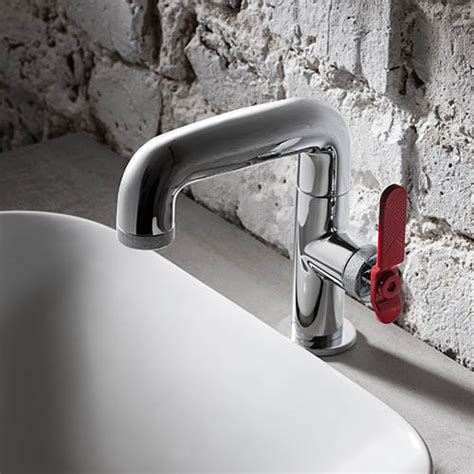 Bathroom Brands unveils host of new innovations - kbbreview