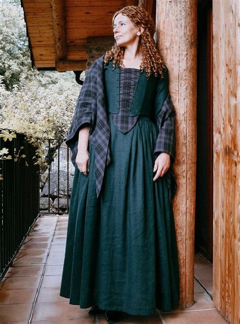 This Outlander Costume faithfully reproduces one of the most popular costume designs in Western ...