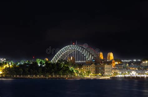 Sydney Harbour Bridge New Years Eve Fireworks, Colourful NYE Fire Works ...