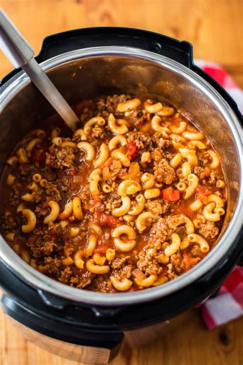 BEST Instant Pot Goulash Recipe | Old Fashioned American Goulash | Recipe | Best instant pot ...