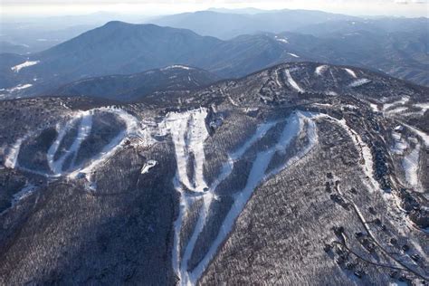 The Best Virginia Ski Resorts {Winter Fun and Adventure in the ...