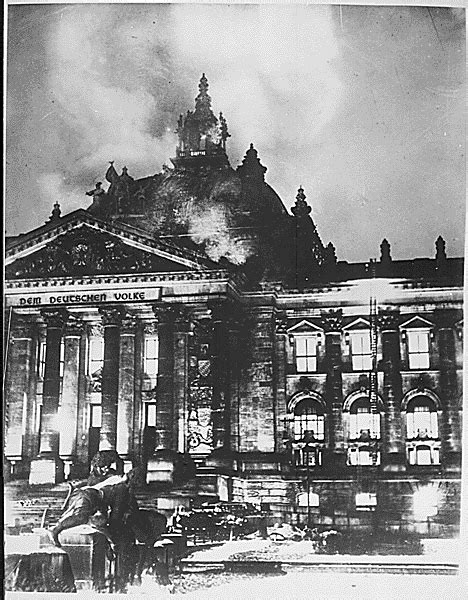 Reichstag Fire – Iconic Photos