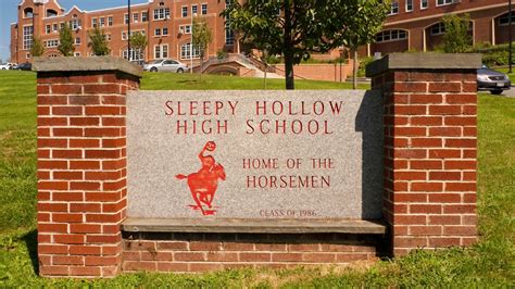 Sleepy Hollow High School Commencement 2017 - YouTube