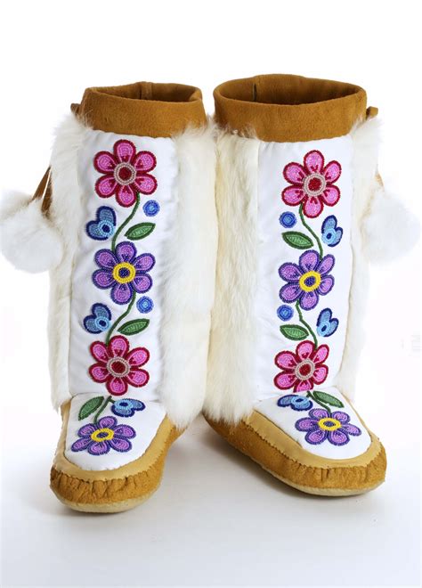 Item of the Day: Mukluks - Accessories Magazine | Beaded moccasins ...