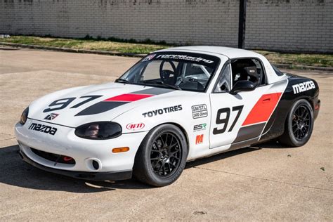 1999 Mazda MX-5 Miata Race Car for sale on BaT Auctions - sold for $23,500 on March 20, 2023 ...