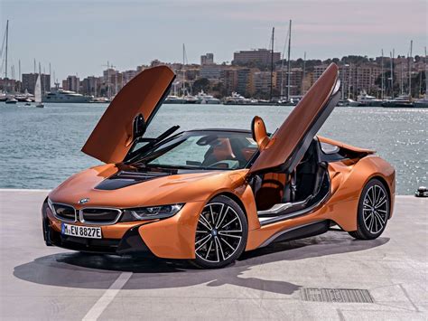 BMW's new i8 Roadster is a practical high-end hybrid sports car ...