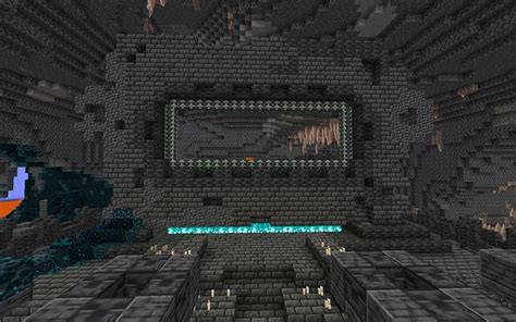 Secret redstone room underneath Ancient Cities in Minecraft