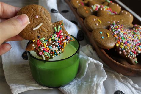 Gingerbread Cookies – The Foodie Chef