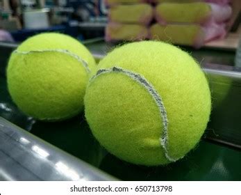 954 Wilson tennis ball Images, Stock Photos & Vectors | Shutterstock