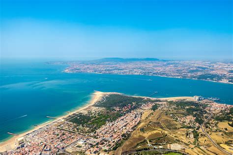 Costa Da Caparica: 10 Beaches To Make The Most Of Summer