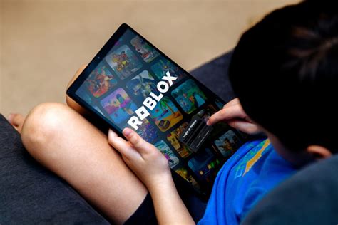 Roblox Lawsuit Alleges Video Game Addiction Contributed to Teen's ADHD, Mental Health Problems ...