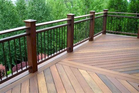 Fashionable porch railing ideas you'll love | Deck railing design, Decks backyard, Wood deck railing
