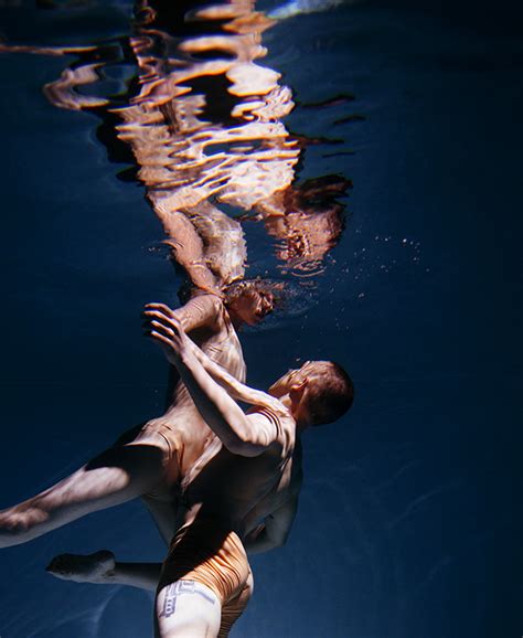 underwater dance :: Behance