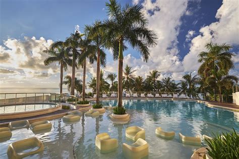 Mövenpick Hotel Mactan Island Cebu on its 3rd nomination as the Philippines' Leading Resort in ...